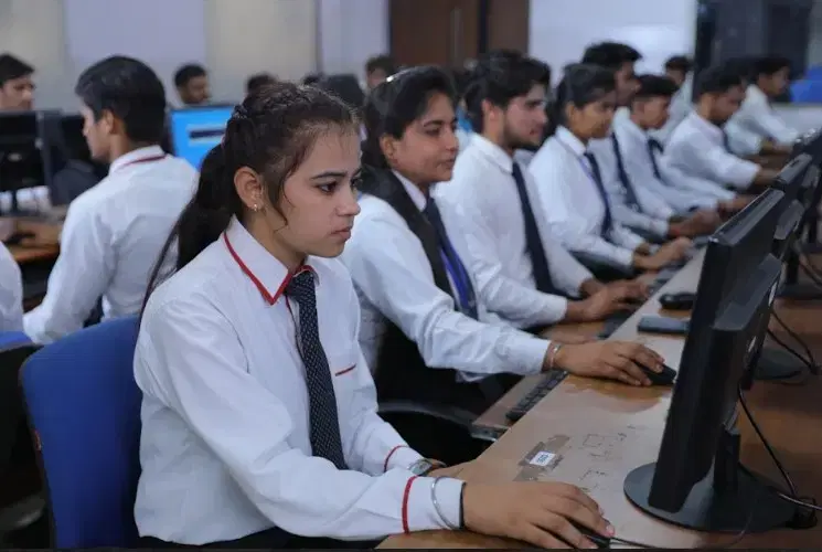 Sanskriti University Mathura Academic Building photo 20